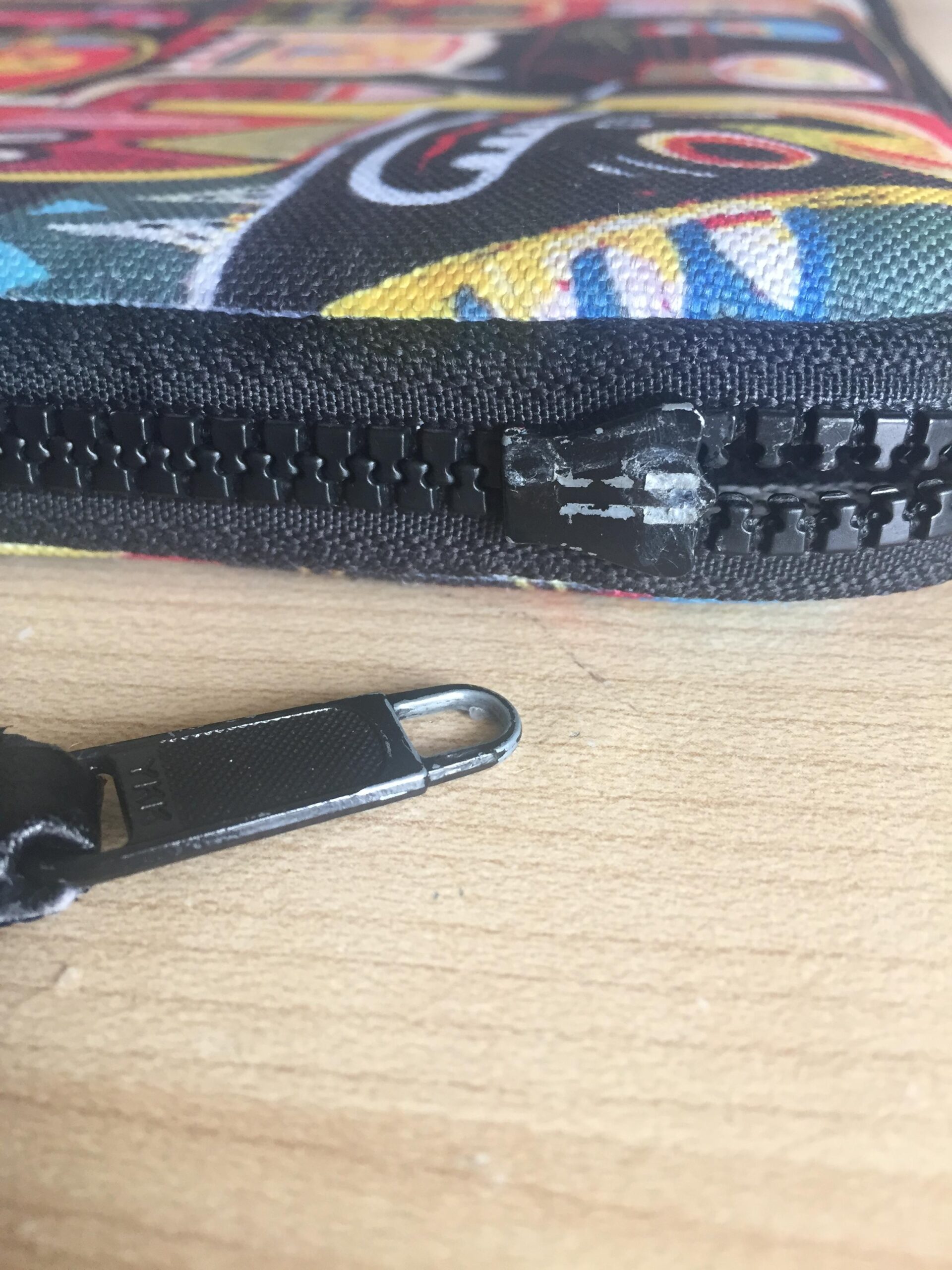 How to Properly Fix a Broken Zipper and Make It Work Like New in 2025