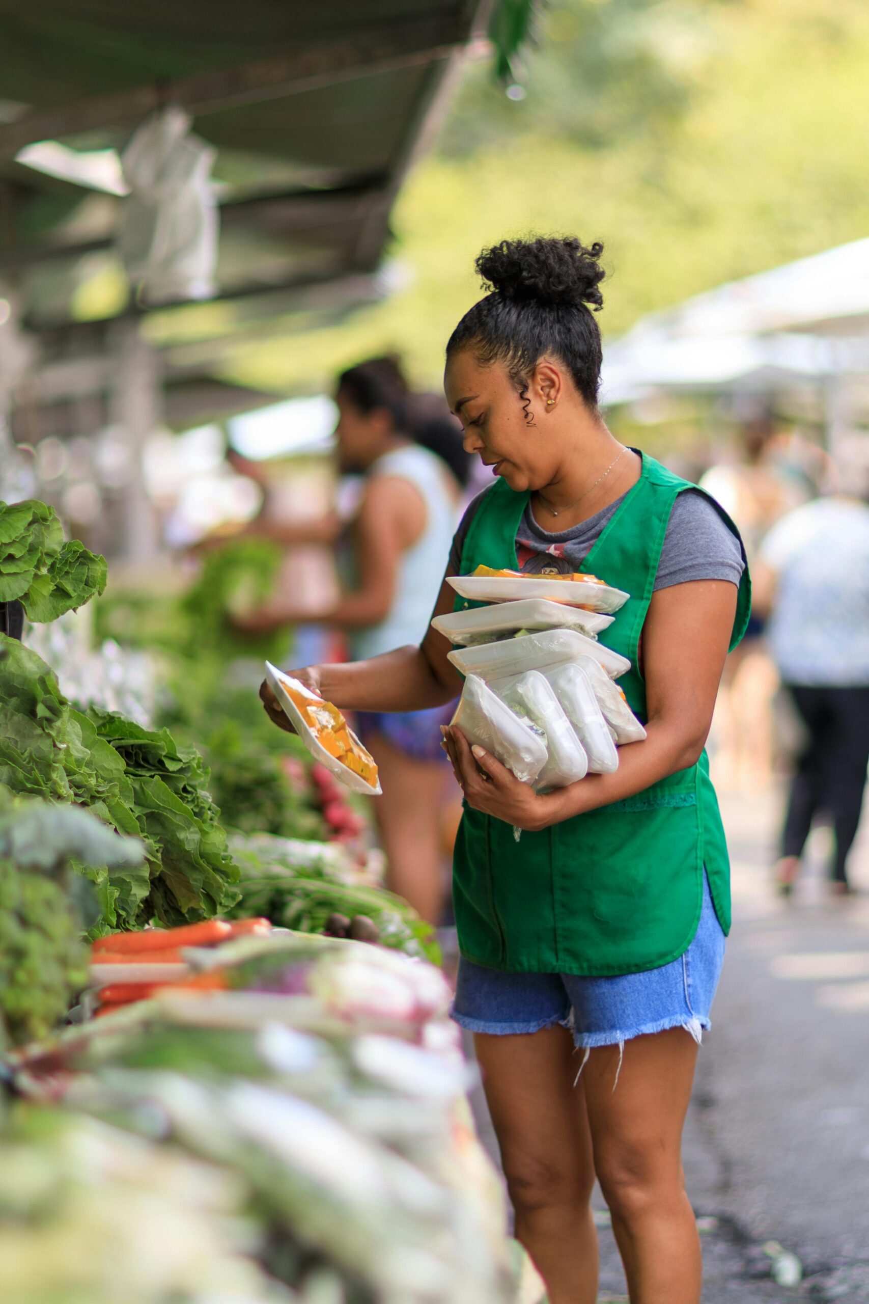 How to Properly Wash Lettuce: Essential Tips for Delicious, Fresh Salads in 2025